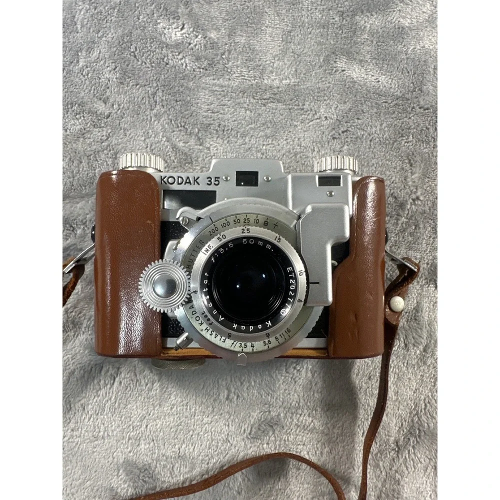 Vintage Kodak 35 Rangefinder Camera with Leather Field Case Box (untested)